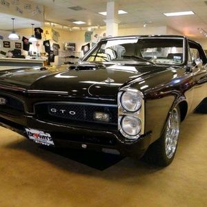 Meet your Posher, Keith